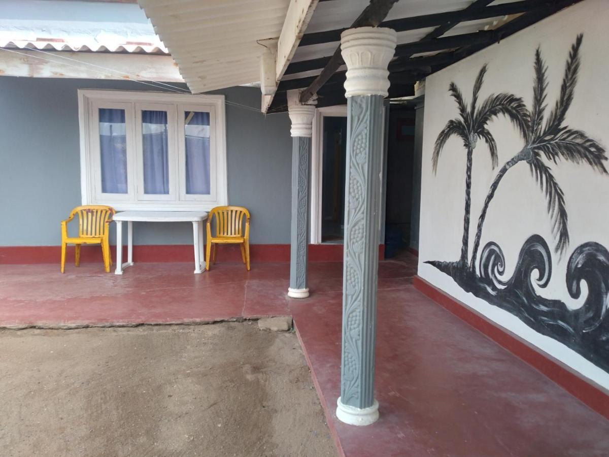 Happy Beach Guest House Hambantota Εξωτερικό φωτογραφία