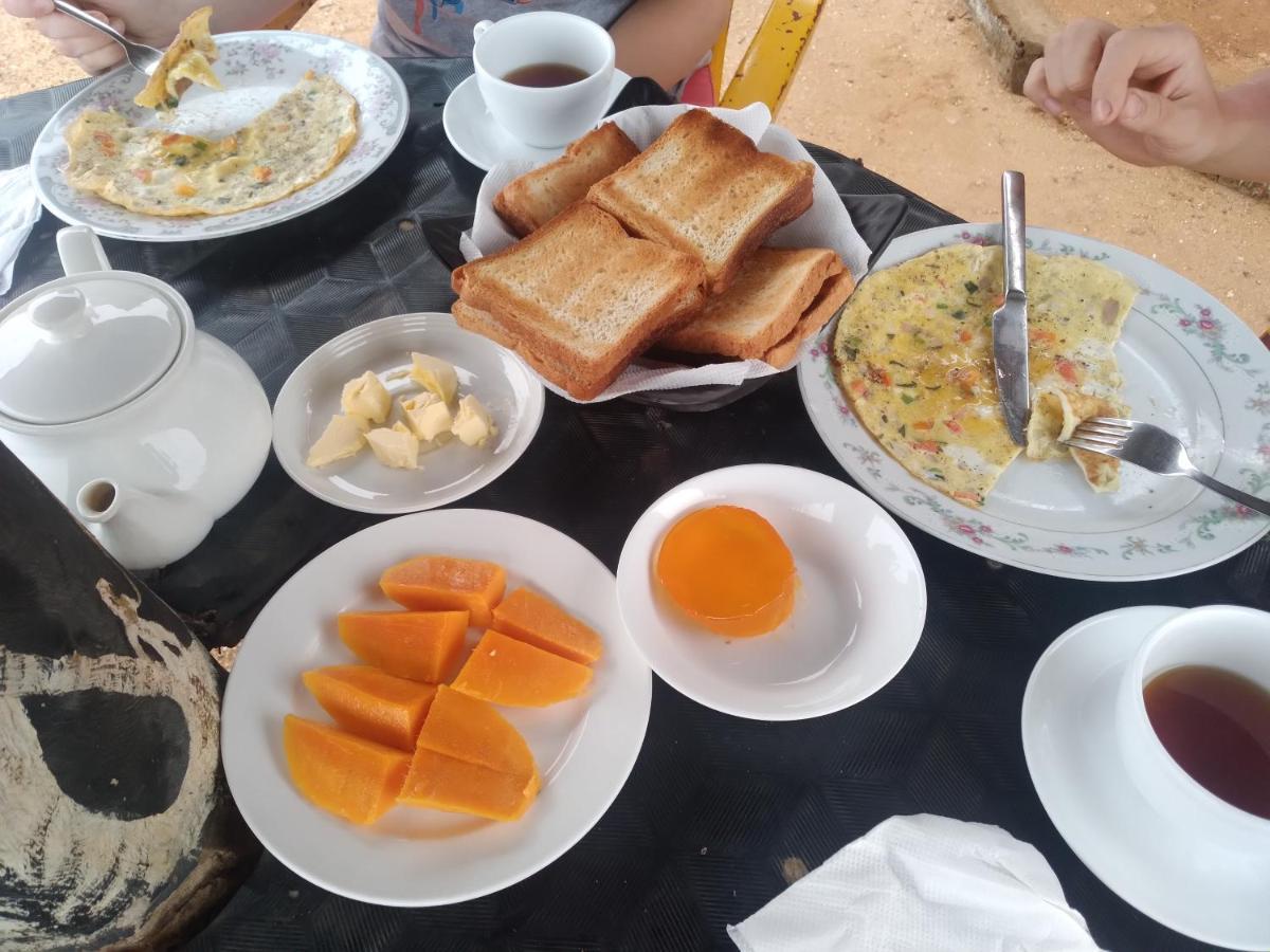 Happy Beach Guest House Hambantota Εξωτερικό φωτογραφία