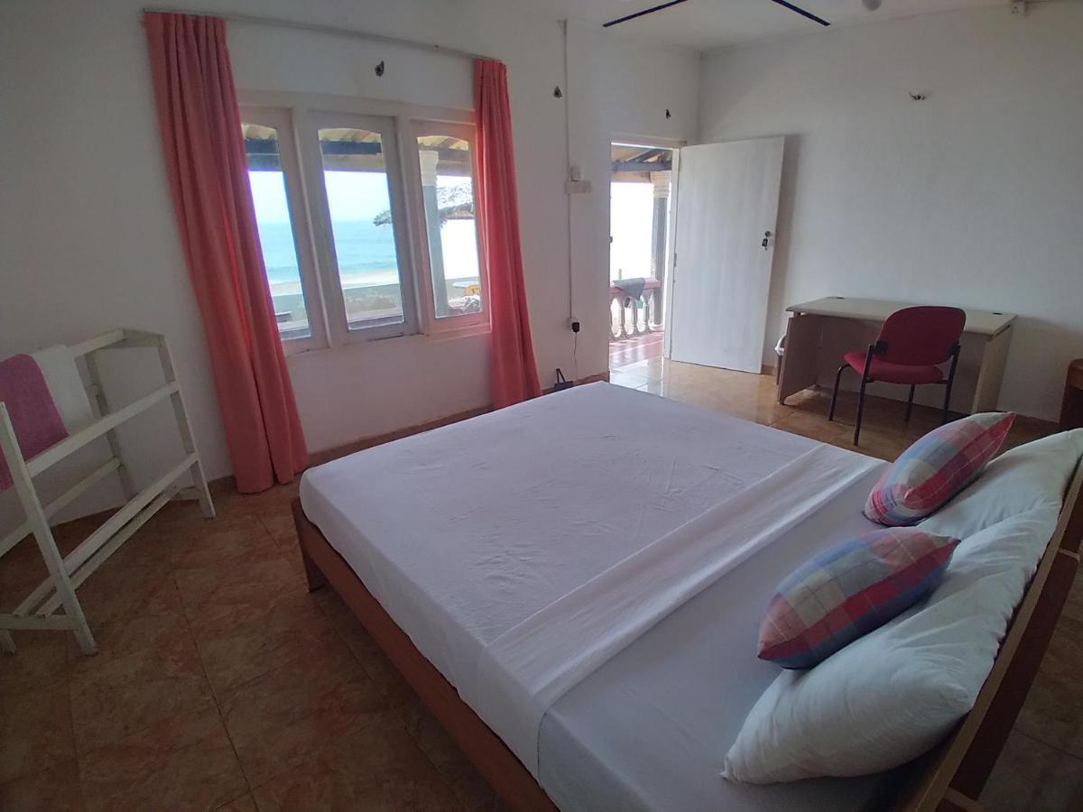Happy Beach Guest House Hambantota Εξωτερικό φωτογραφία
