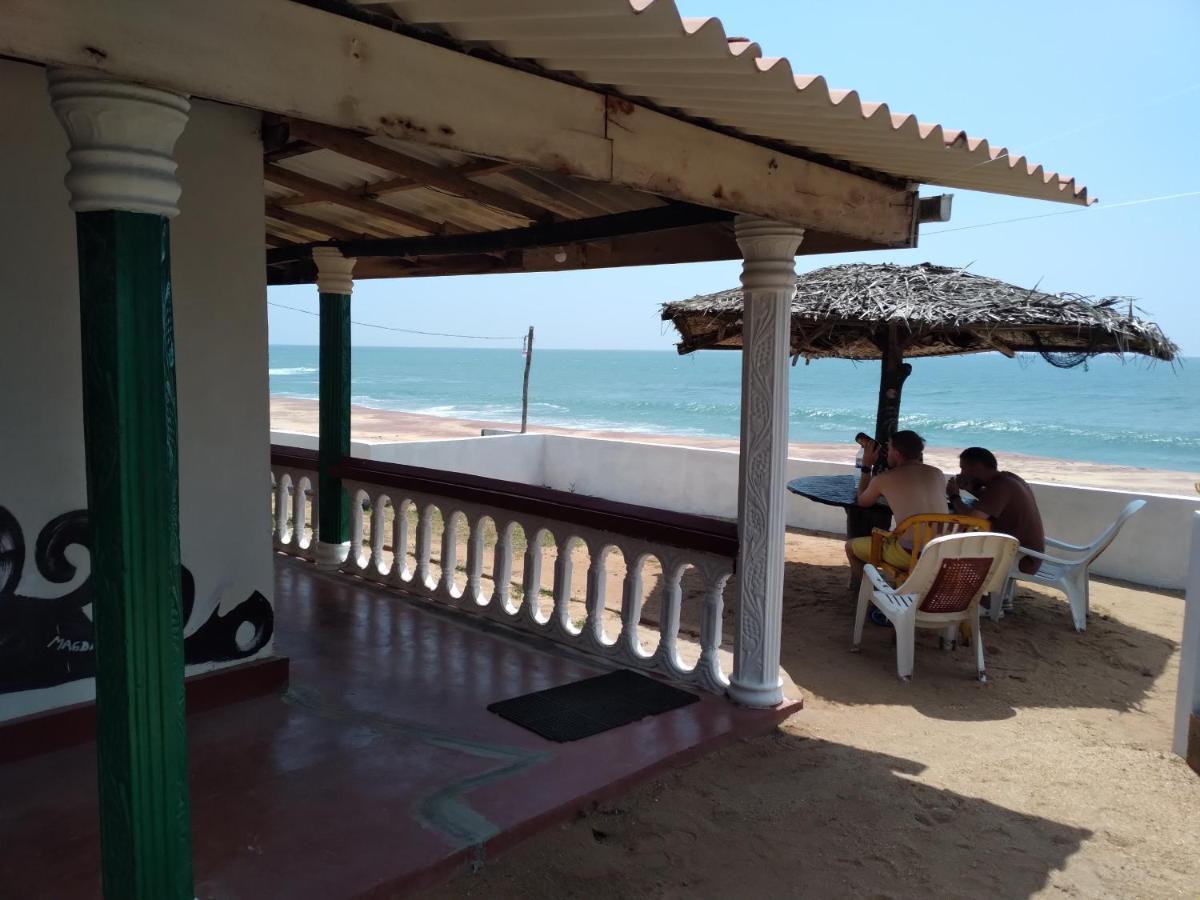 Happy Beach Guest House Hambantota Εξωτερικό φωτογραφία